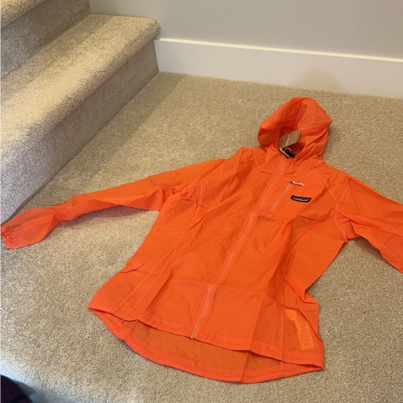 NWT Patagonia Houdini - Picture 3 of 3